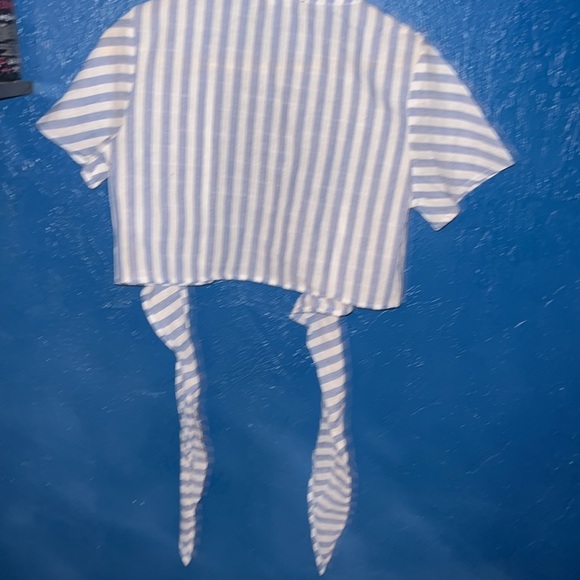 Top - Picture 5 of 6